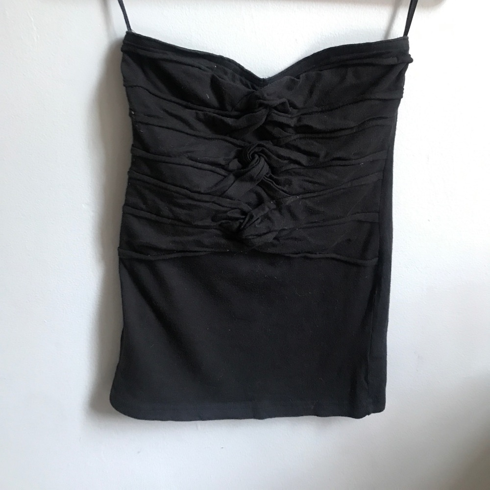 Unique twist knot tube top